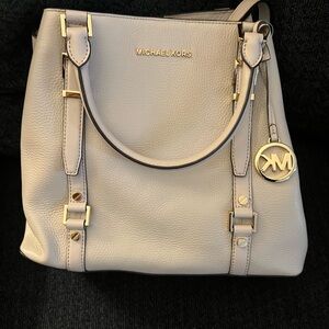 Michael Kors handbag with shoulder strap: light sand